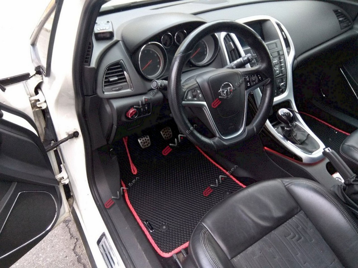 EVA автоковрики для Opel Astra J 2010-2015 универсал — opel-astra-j111111 resized