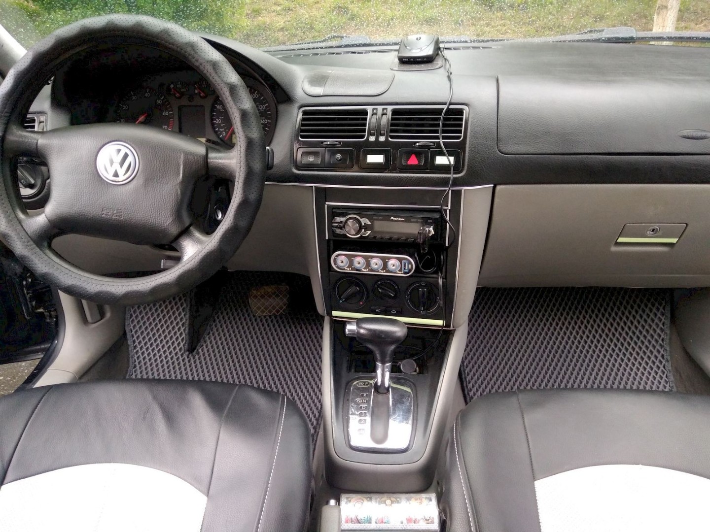 EVA автоковрики для Volkswagen Bora 1999 - 2005 седан — c4CgWS-lvyg resized